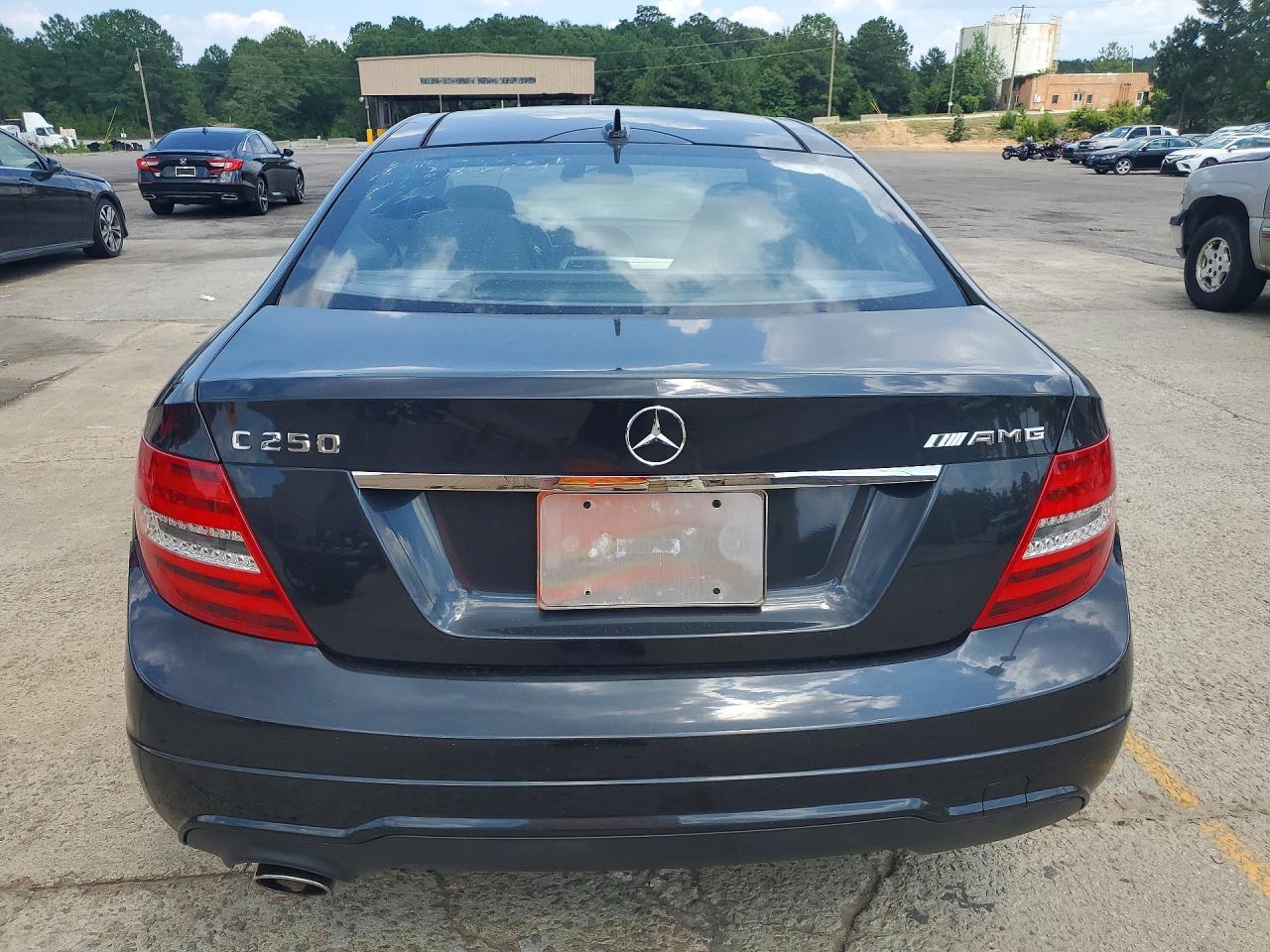 2015 MERCEDES-BENZ C C250