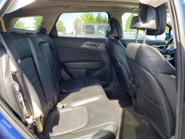 2024 KIA SPORTAGE SX-PRESTIGE or SX-P