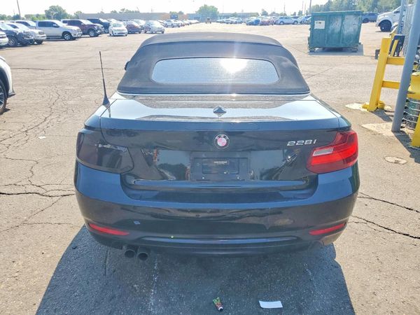 2015 BMW 228