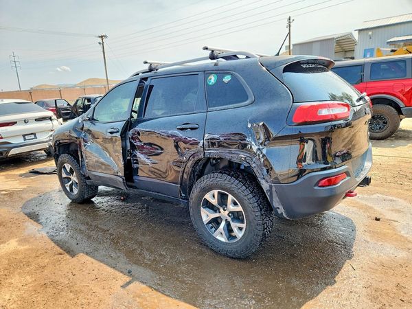 2015 JEEP CHEROKEE TRAILHAWK 4X4