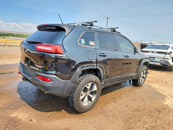 2015 JEEP CHEROKEE TRAILHAWK 4X4