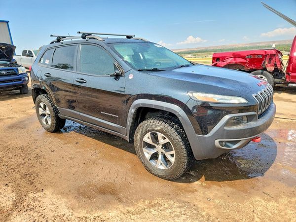 2015 JEEP CHEROKEE TRAILHAWK 4X4