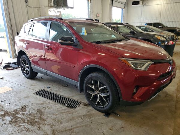 2018 TOYOTA RAV4 SE