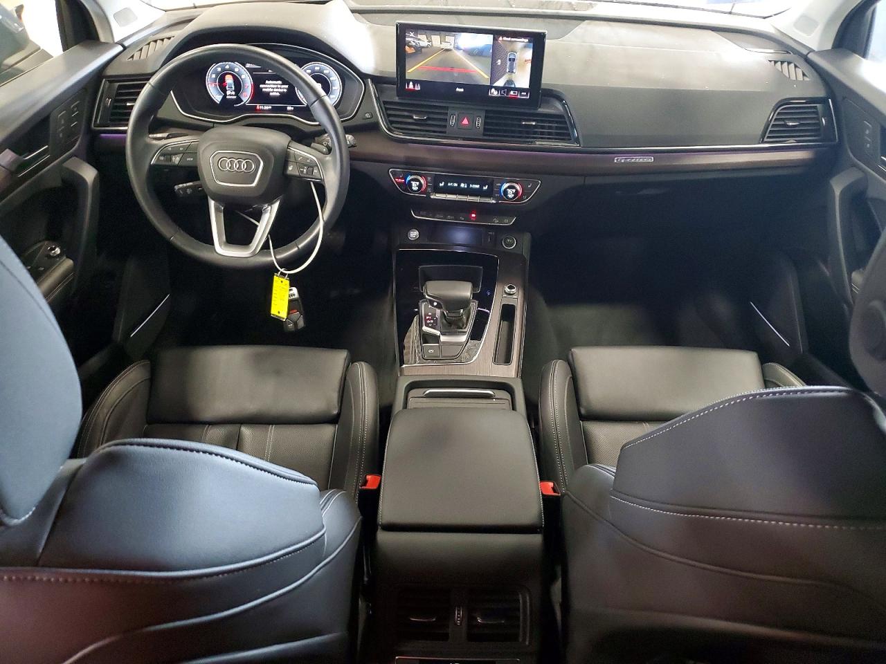 2023 AUDI Q5 S Line quattro Prestige