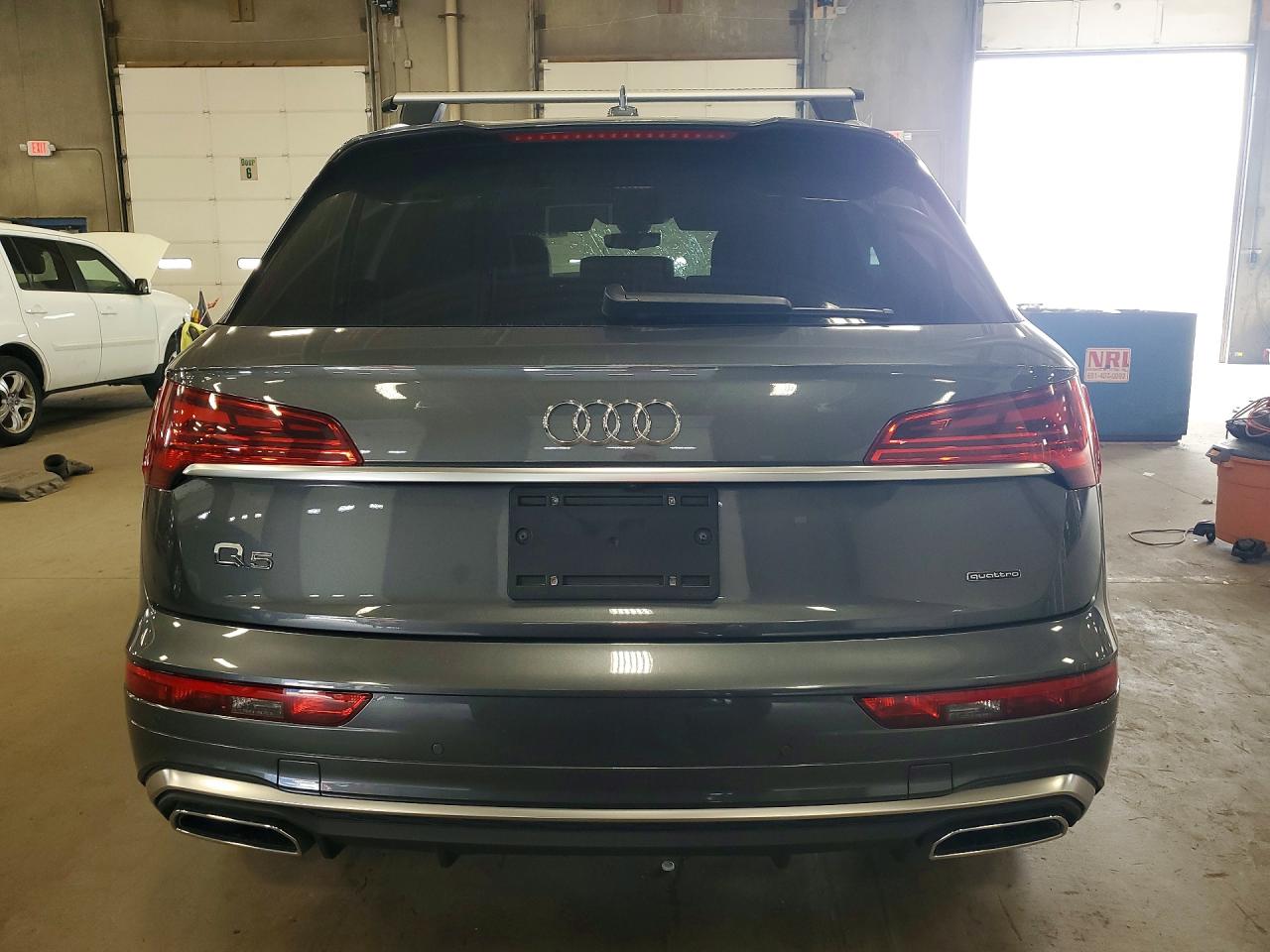 2023 AUDI Q5 S Line quattro Prestige