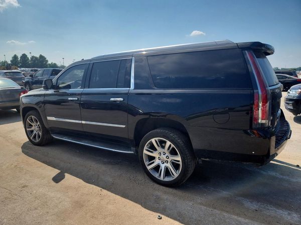 2017 CADILLAC ESCALADE ESV Luxury