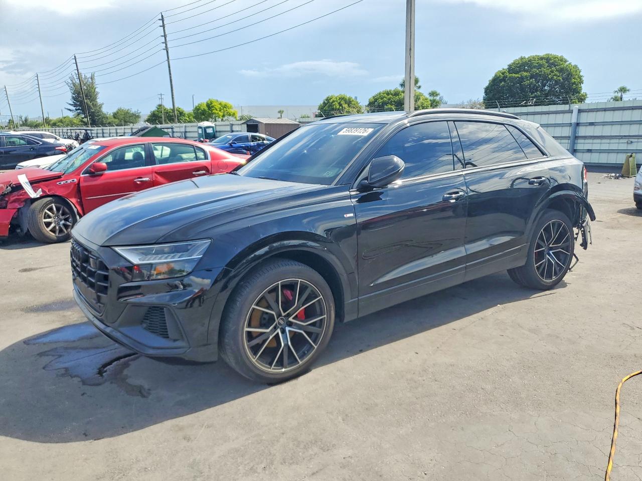 2021 AUDI Q8