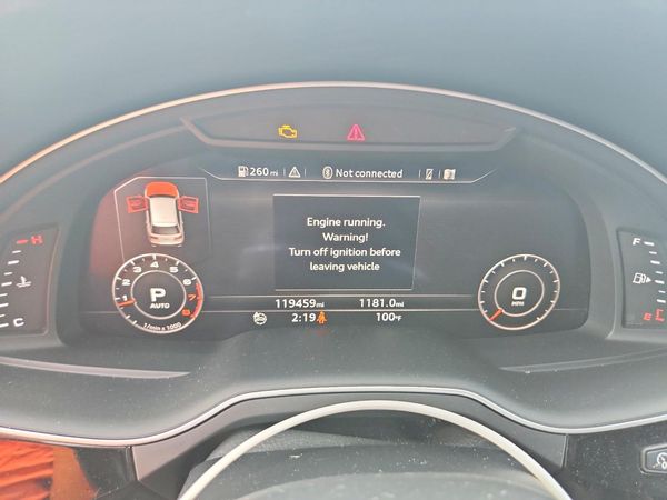 2017 AUDI Q7 quattro Premium Plus