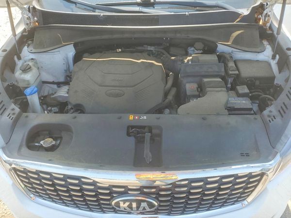 2019 KIA SORENTO SX, SXL