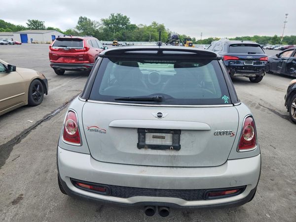 2013 MINI COOPER