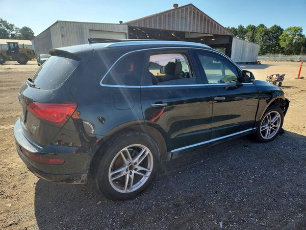 2017 AUDI Q5 quattro Premium
