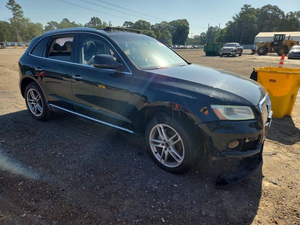 2017 AUDI Q5 quattro Premium