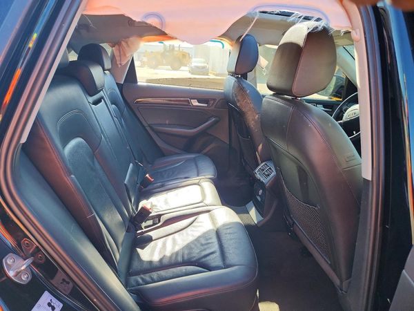 2017 AUDI Q5 quattro Premium