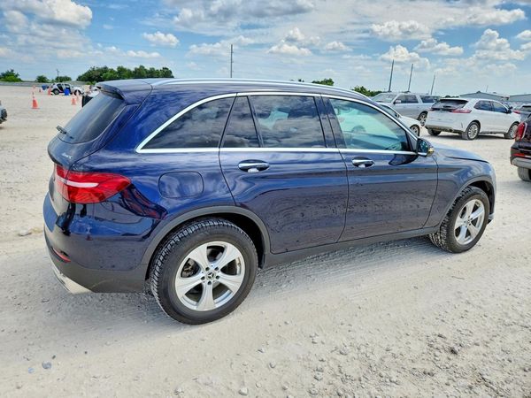 2018 MERCEDES-BENZ GLC GLC 300-4M