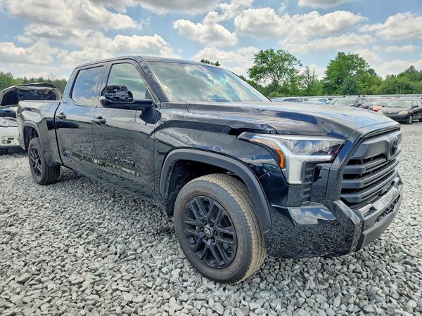 2026 TOYOTA TUNDRA