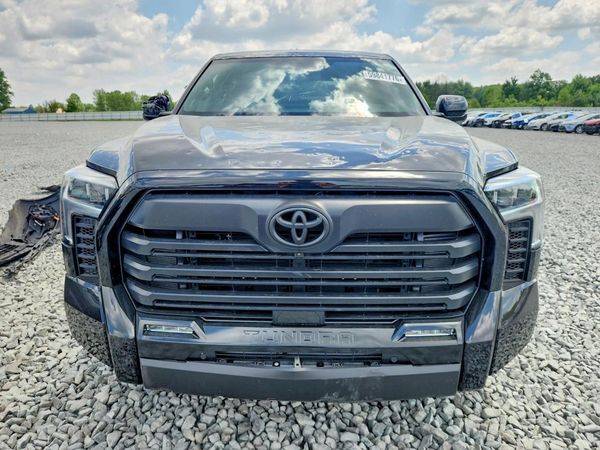 2026 TOYOTA TUNDRA