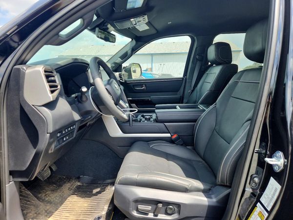 2026 TOYOTA TUNDRA