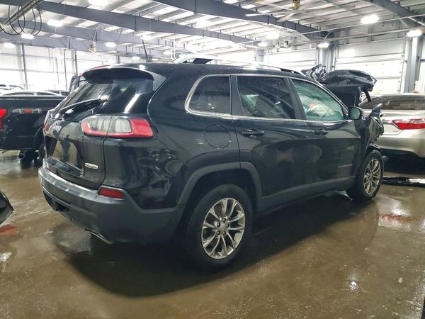 2019 JEEP CHEROKEE LATITUDE PLUS 4X4