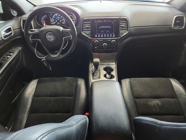 2019 JEEP GRAND CHEROKEE LAREDO 4X4