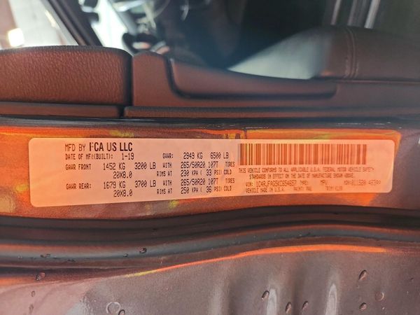 2019 JEEP GRAND CHEROKEE LAREDO 4X4