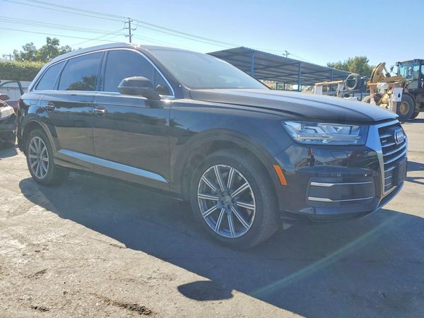 2018 AUDI Q7 quattro Premium Plus