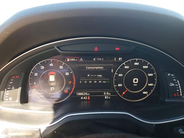 2018 AUDI Q7 quattro Premium Plus