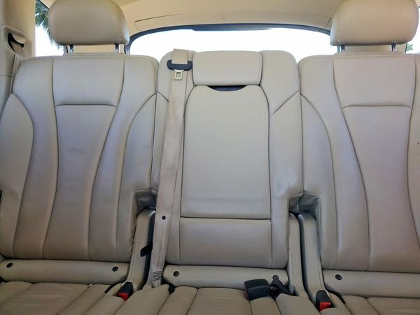 2018 AUDI Q7 quattro Premium Plus