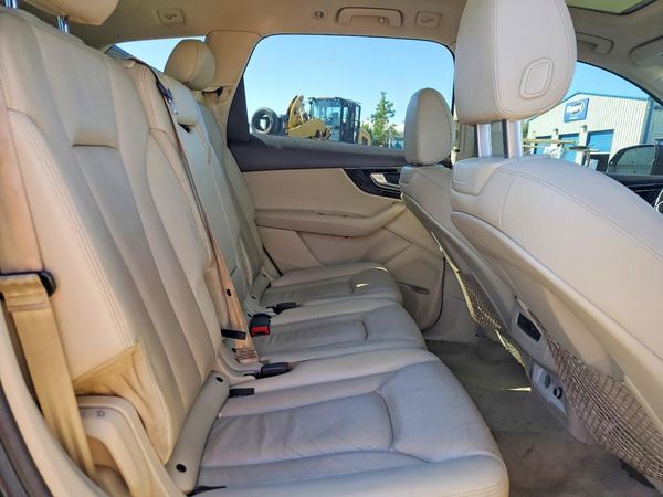 2018 AUDI Q7 quattro Premium Plus