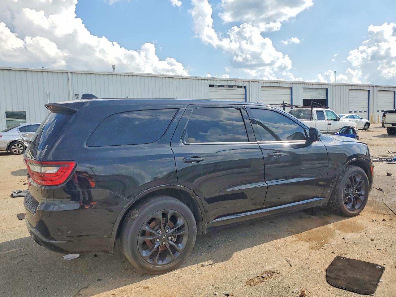 2022 DODGE DURANGO SXT