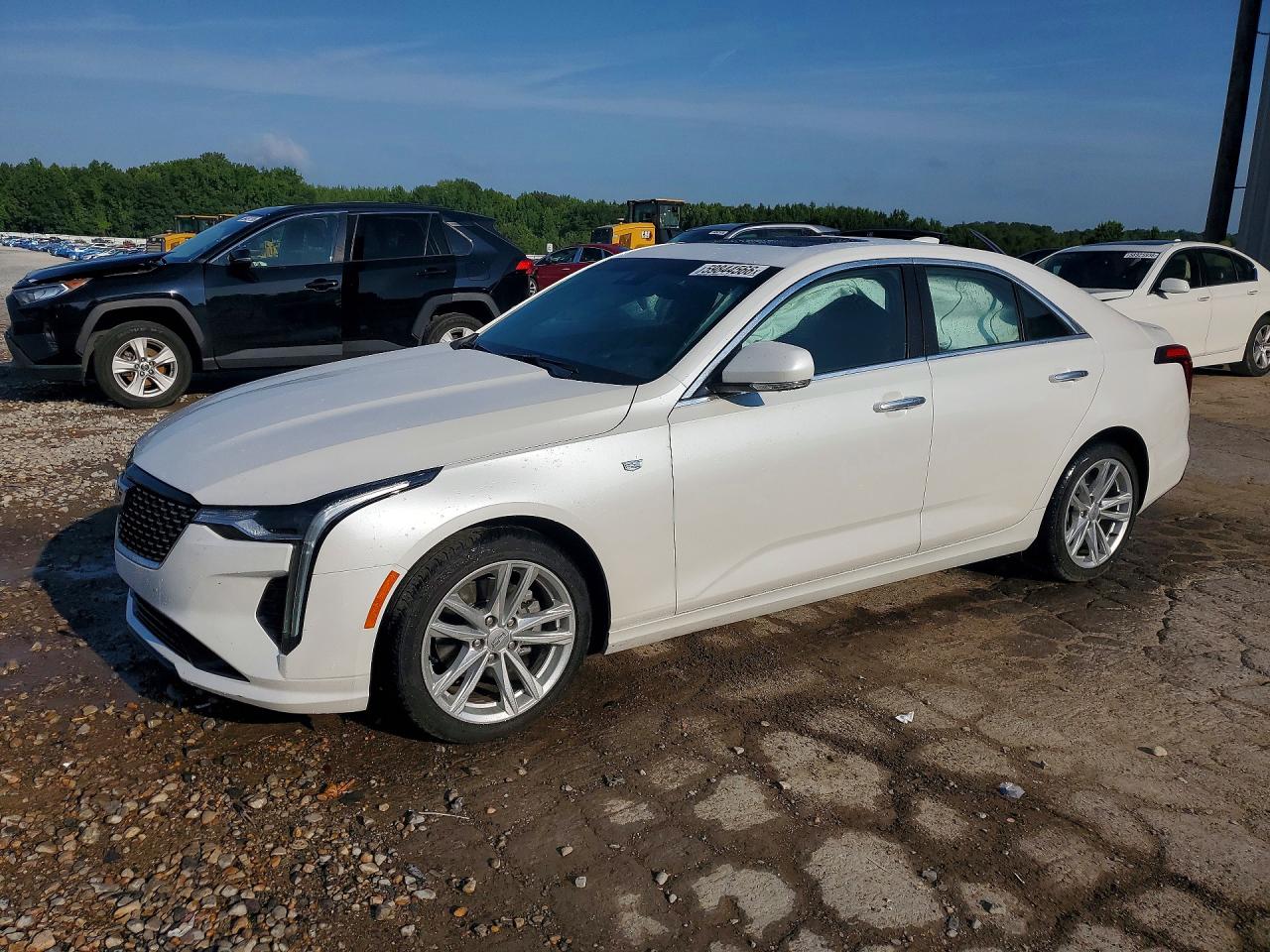 2025 CADILLAC CT4 Luxury+