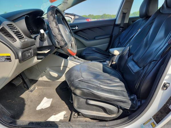 2015 KIA FORTE GL(Middle-low grade)