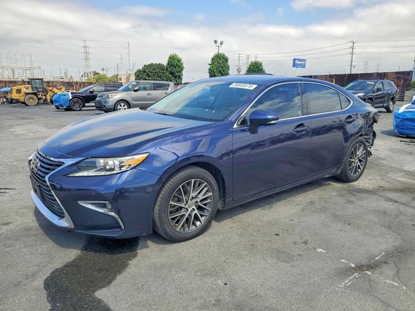 2016 LEXUS ES