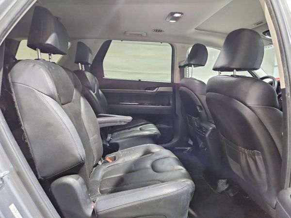 2020 HYUNDAI PALISADE SEL w/ Premium Pkg