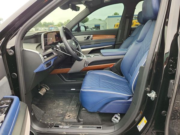 2026 CADILLAC VISTIQ Premium Luxury