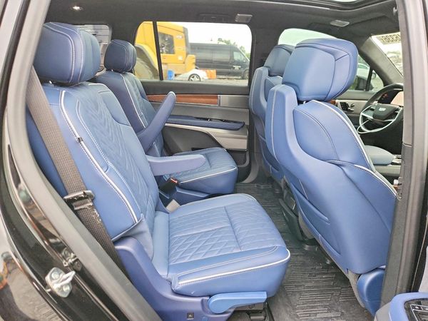 2026 CADILLAC VISTIQ Premium Luxury