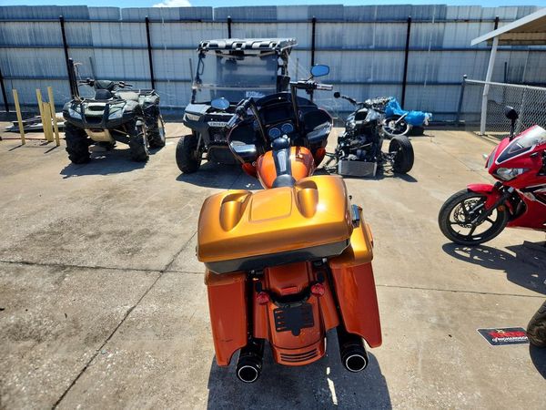 2019 HARLEY-DAVIDSON FL