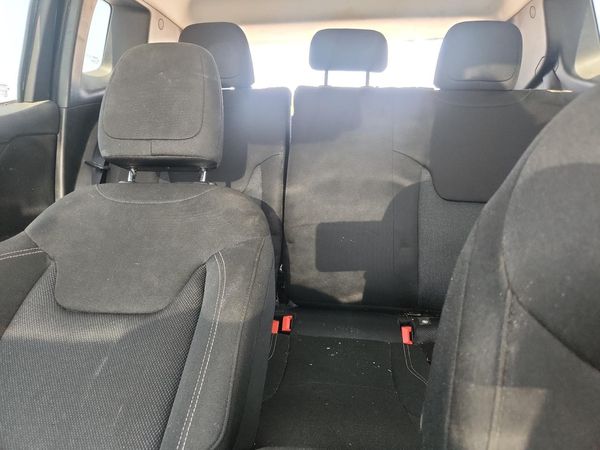 2021 JEEP RENEGADE — SUVN