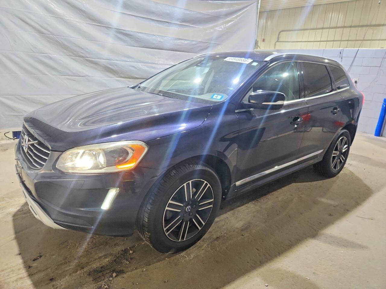 2017 VOLVO XC60 Dynamic