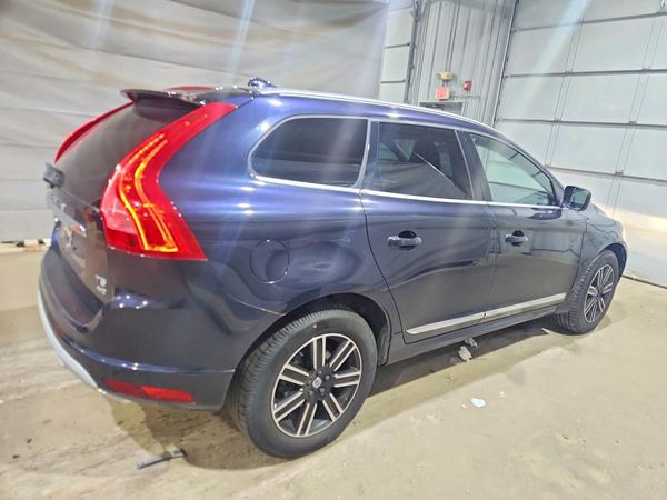 2017 VOLVO XC60 Dynamic