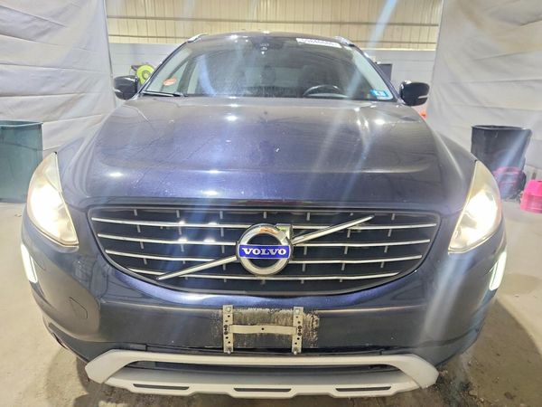 2017 VOLVO XC60 Dynamic