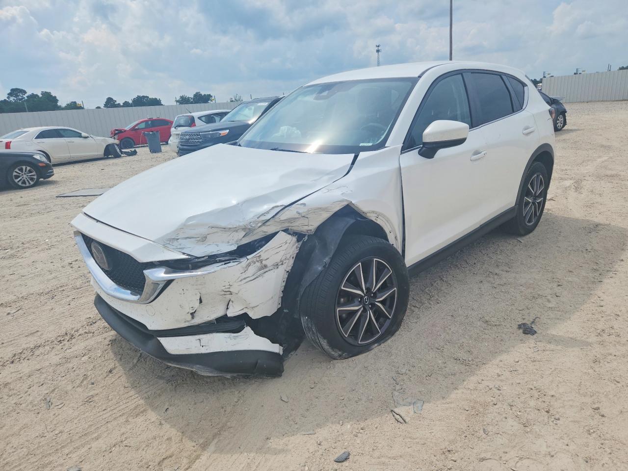 2018 MAZDA CX-5 Touring