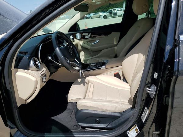 2021 MERCEDES-BENZ C C300