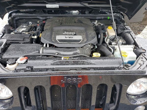 2017 JEEP WRANGLER UNLIMITED SPORT 4X4