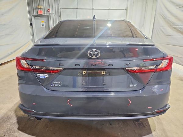 2025 TOYOTA CAMRY