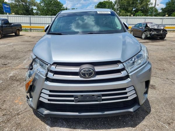 2018 TOYOTA HIGHLANDER