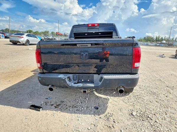 2019 RAM 1500 SLT — DIRR