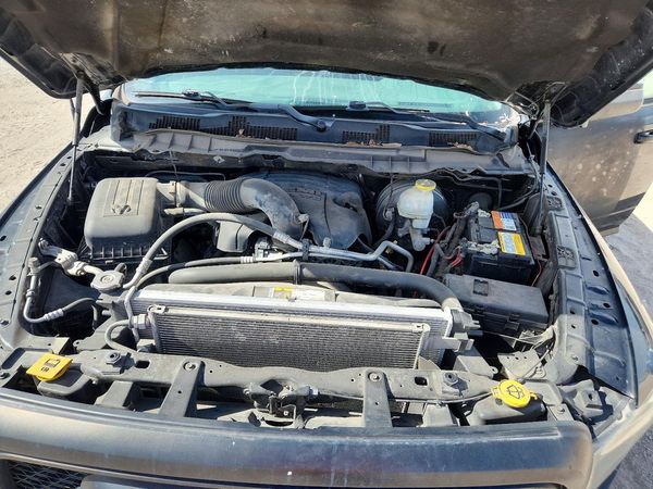 2019 RAM 1500 SLT — Engine bay