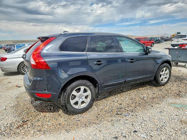 2013 VOLVO XC60