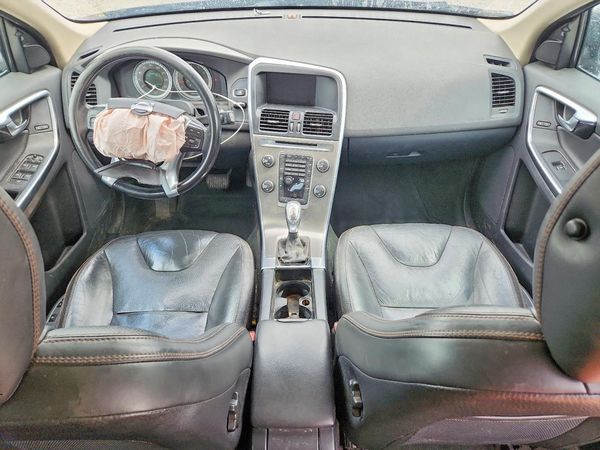 2013 VOLVO XC60