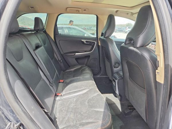 2013 VOLVO XC60